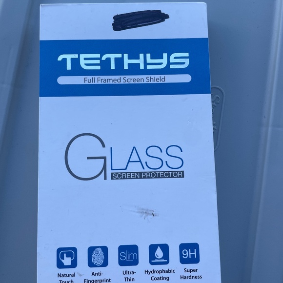 Glass screen protector for IPhone 13 Pro Max - Picture 1 of 2